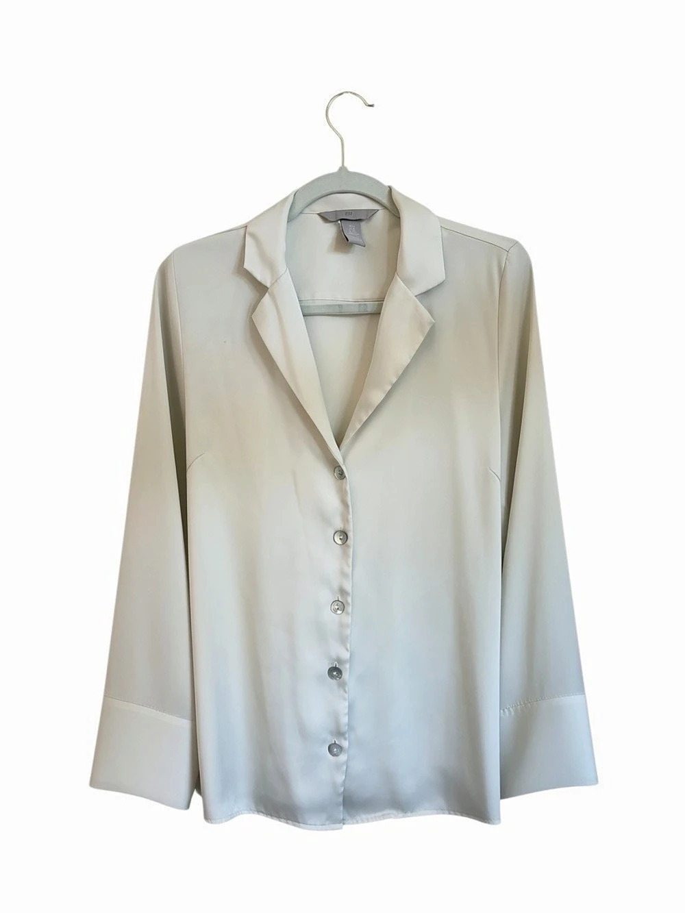 H&M Satin Style Button Down Blouse in White Size Small